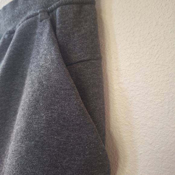 Lululemon Mens Dark Gray Sweat Shorts Pockets Drawstring Activewear Size L - Picture 4 of 7